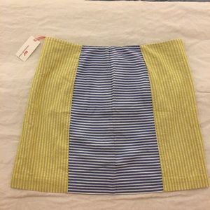 Vineyard Vines seersucker skirt size 8